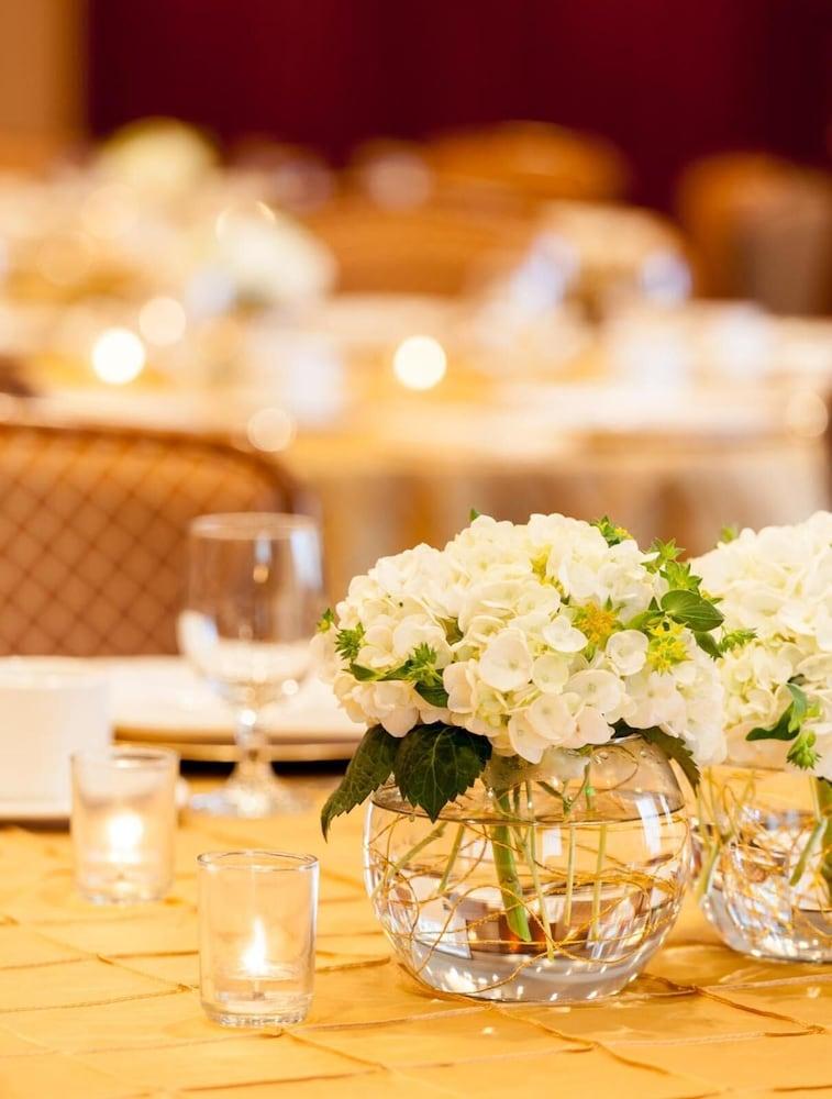 Ann Arbor Regent Hotel And Suites Dış mekan fotoğraf
