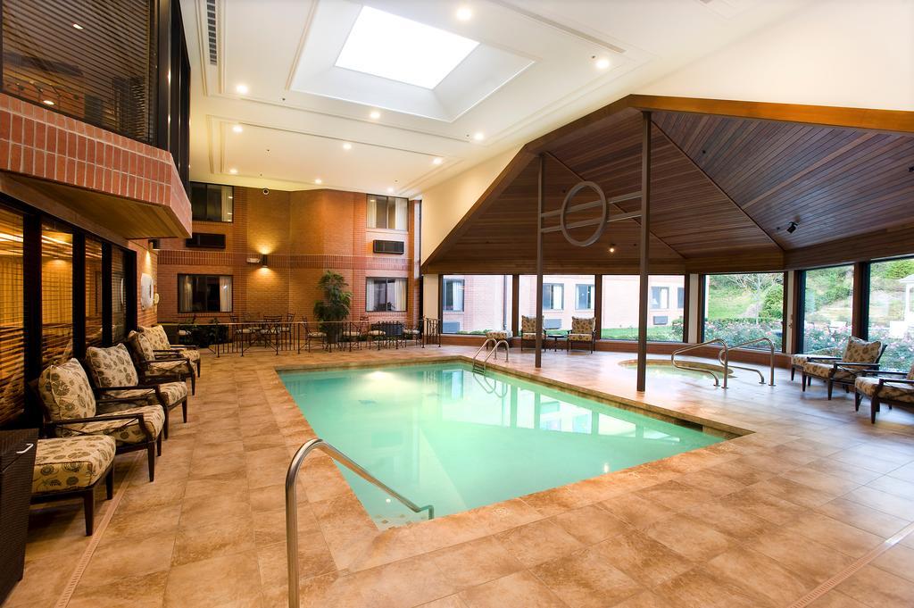 Ann Arbor Regent Hotel And Suites Dış mekan fotoğraf